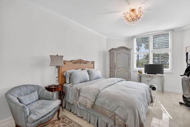 550 SE Mizner Boulevard B307, Boca Raton, FL 33432