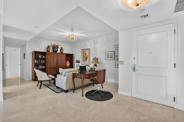 550 SE Mizner Boulevard B307, Boca Raton, FL 33432