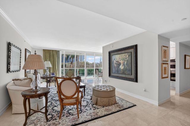 550 SE Mizner Boulevard B307, Boca Raton, FL 33432