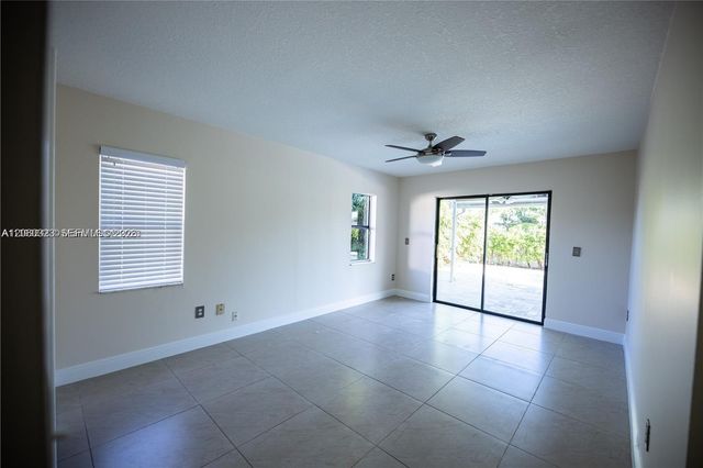 9815 NW 43rd Street 0, Sunrise, FL 33351