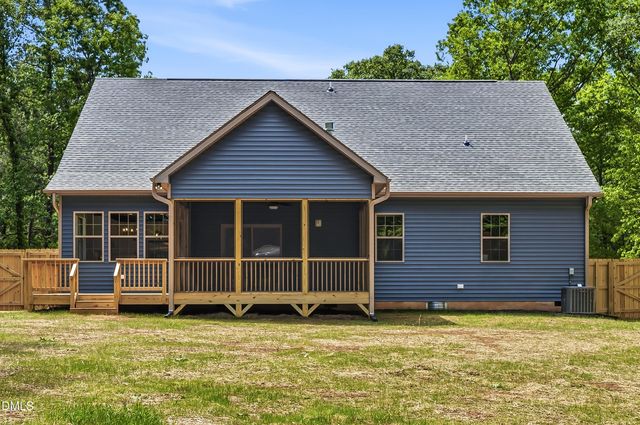 123 Blackfoot Drive, Louisburg, NC 27549