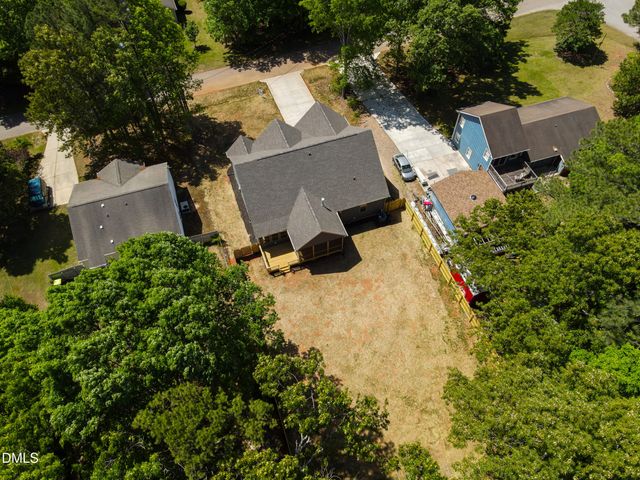 123 Blackfoot Drive, Louisburg, NC 27549