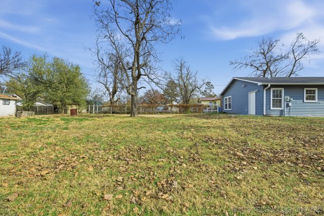 118 W 4th Street, Oilton, OK 74052