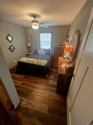 51 Yates, Desha, AR 72527