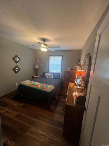51 Yates, Desha, AR 72527