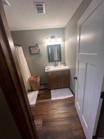 51 Yates, Desha, AR 72527