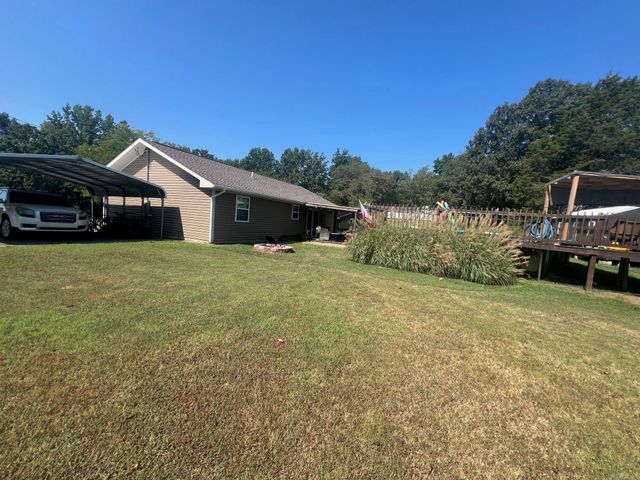 51 Yates, Desha, AR 72527