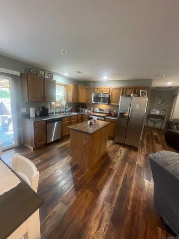 51 Yates, Desha, AR 72527