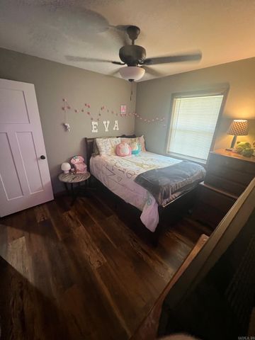 51 Yates, Desha, AR 72527