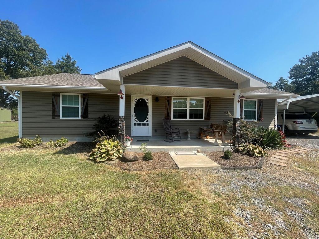 51 Yates, Desha, AR 72527