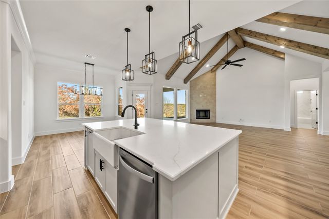 605 Acorn Way, Weatherford, TX 76085