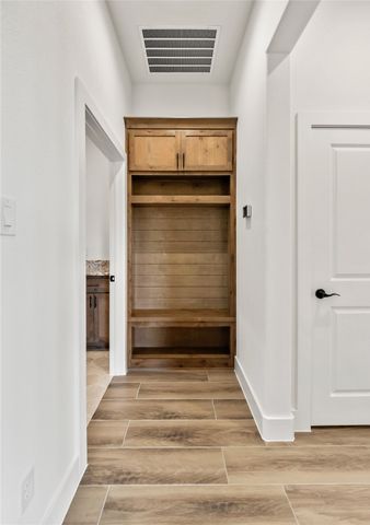 605 Acorn Way, Weatherford, TX 76085