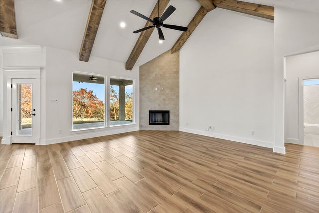 605 Acorn Way, Weatherford, TX 76085