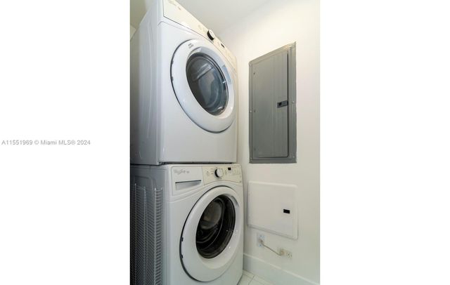 600 NE 27 ST 2304, Miami, FL 33137