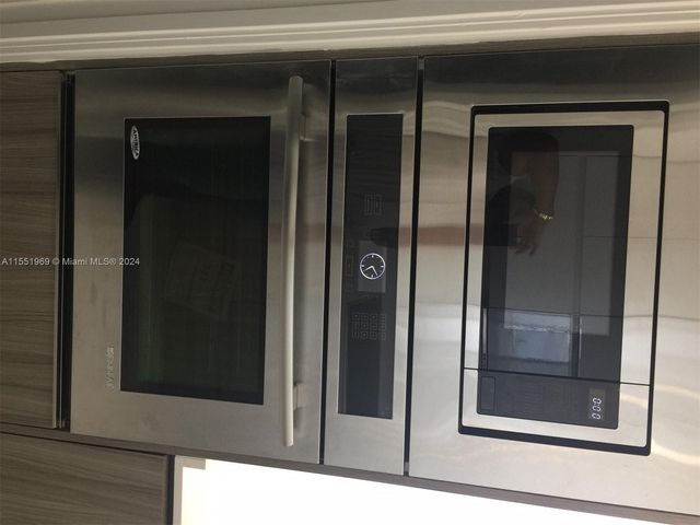 600 NE 27 ST 2304, Miami, FL 33137