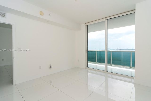 600 NE 27 ST 2304, Miami, FL 33137