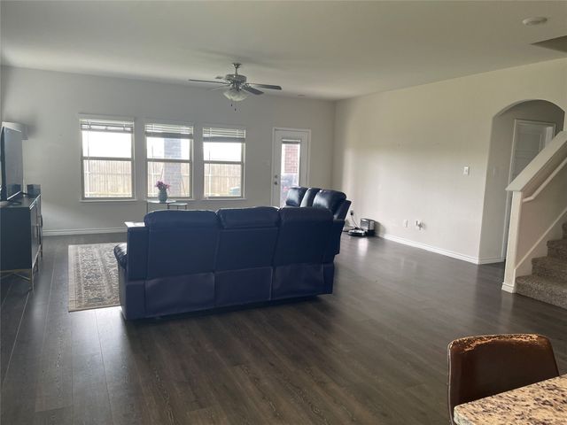 564 Declaration Way, Fate, TX 75189