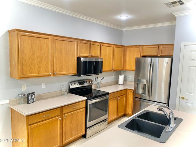 9826 E FLOSSMOOR Circle, Mesa, AZ 85208