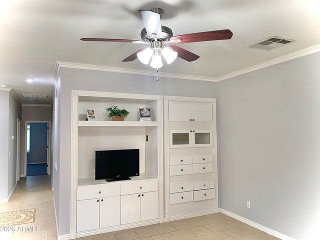 9826 E FLOSSMOOR Circle, Mesa, AZ 85208