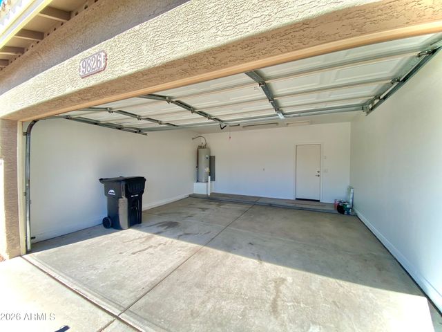 9826 E FLOSSMOOR Circle, Mesa, AZ 85208