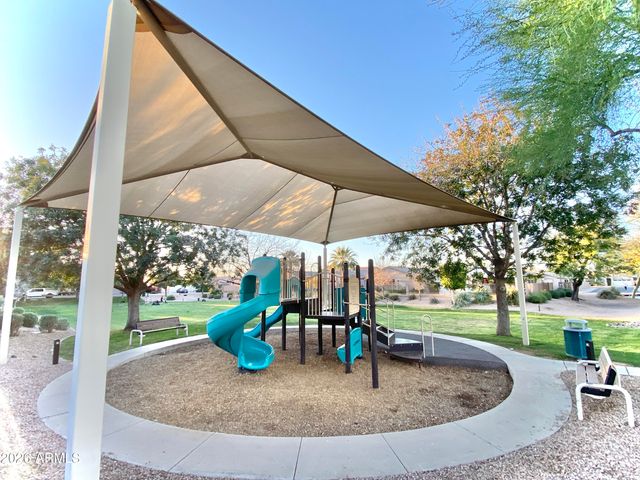 9826 E FLOSSMOOR Circle, Mesa, AZ 85208