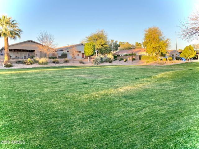 9826 E FLOSSMOOR Circle, Mesa, AZ 85208