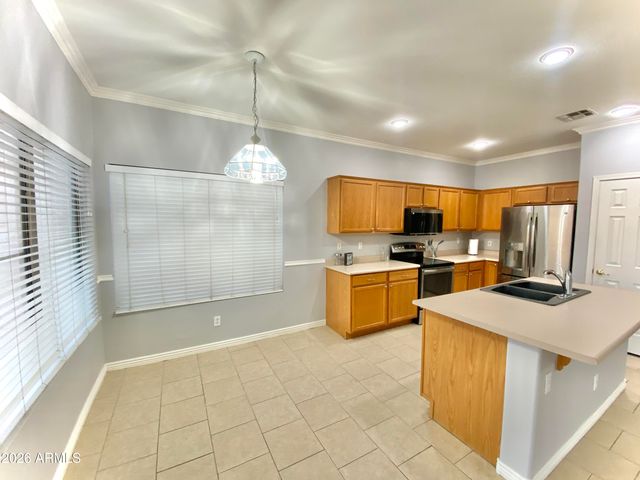 9826 E FLOSSMOOR Circle, Mesa, AZ 85208