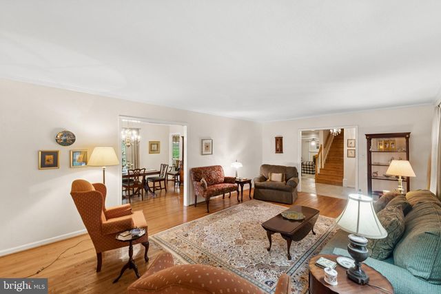 7605 HACKAMORE DR, Potomac, MD 20854