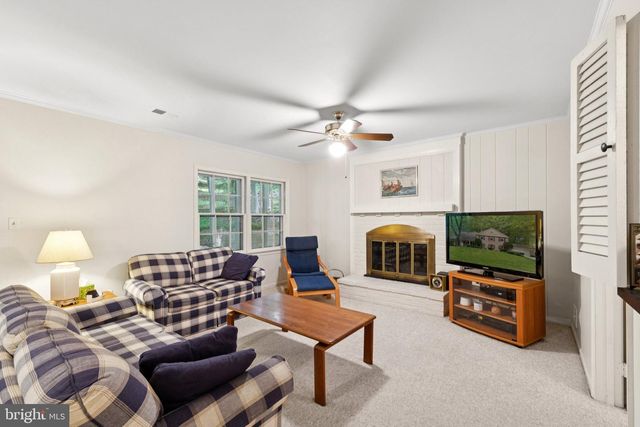 7605 HACKAMORE DR, Potomac, MD 20854