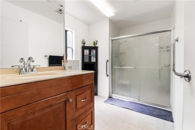 26200 Frampton 32, Harbor City, CA 90710