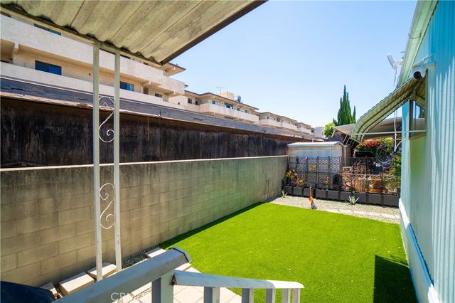 26200 Frampton 32, Harbor City, CA 90710