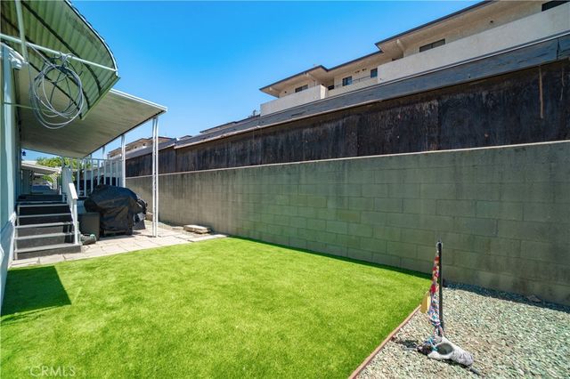 26200 Frampton 32, Harbor City, CA 90710