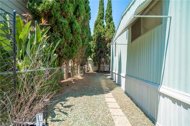 26200 Frampton 32, Harbor City, CA 90710