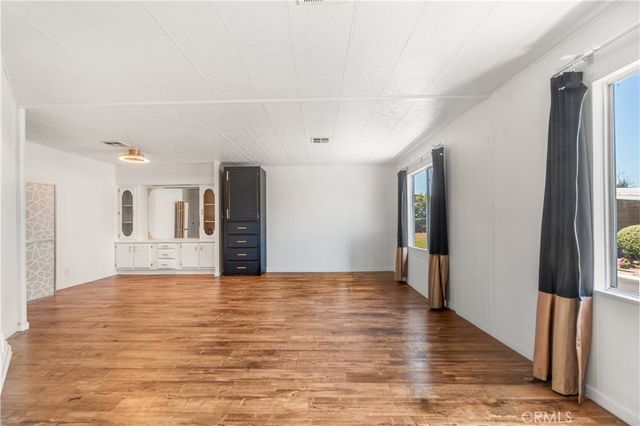 26200 Frampton 32, Harbor City, CA 90710