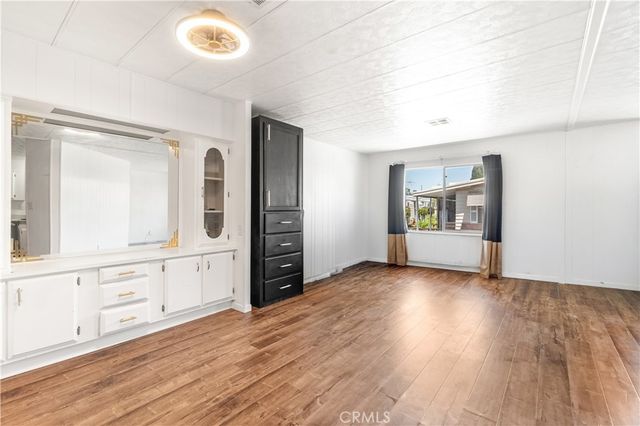 26200 Frampton 32, Harbor City, CA 90710