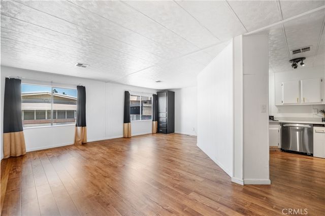 26200 Frampton 32, Harbor City, CA 90710