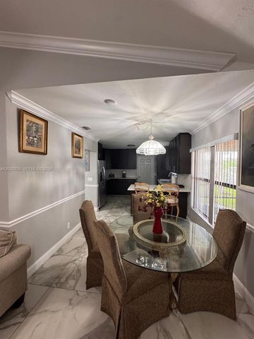 1800 Wisteria Street, Wellington, FL 33414