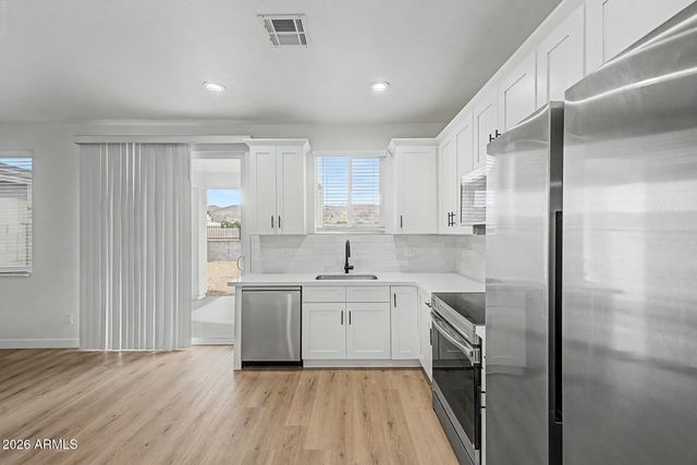 141 W Latona Road, Phoenix, AZ 85041