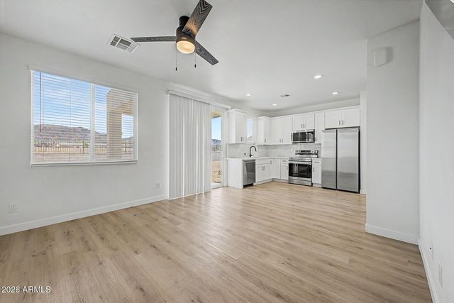 141 W Latona Road, Phoenix, AZ 85041