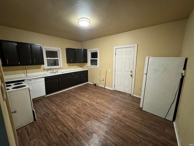202 N Brookfield Street, South Bend, IN 46628
