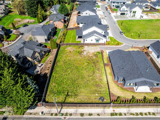 1215 Nw 150TH St, Vancouver, WA 98685