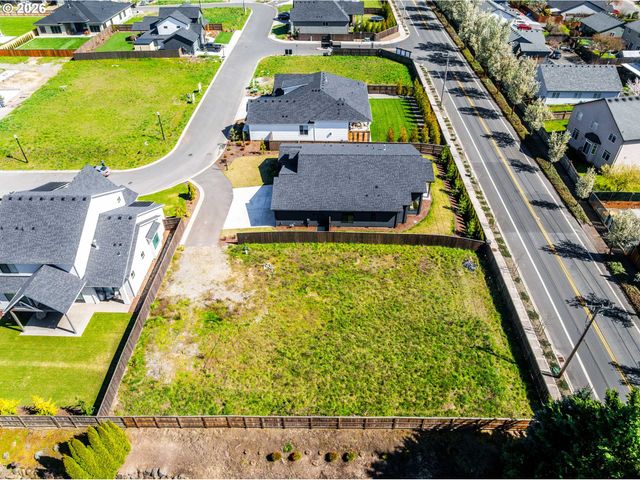 1215 Nw 150TH St, Vancouver, WA 98685
