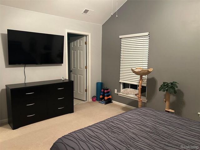 25826 Maritime Circle N 60, Harrison Charter Township, MI 48045