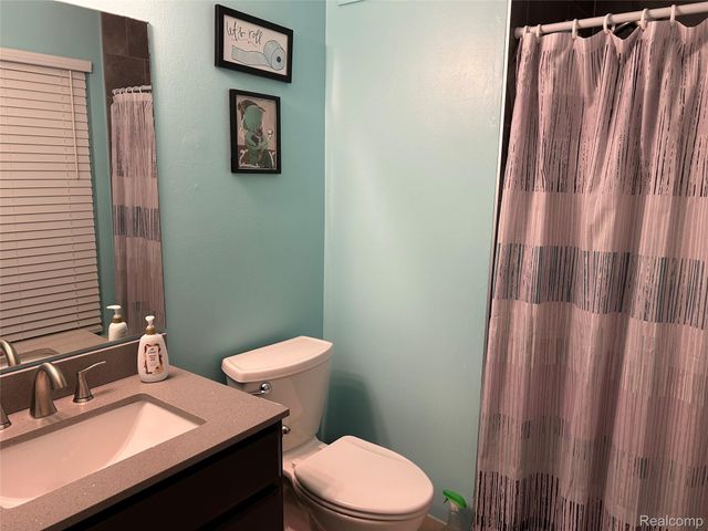 25826 Maritime Circle N 60, Harrison Charter Township, MI 48045