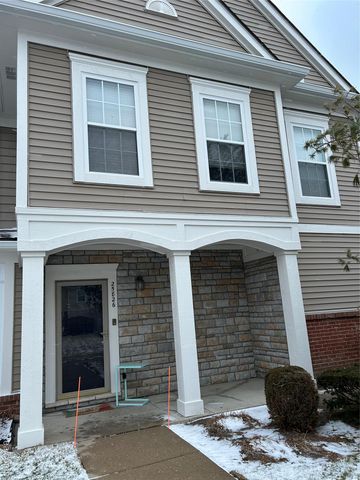 25826 Maritime Circle N 60, Harrison Charter Township, MI 48045