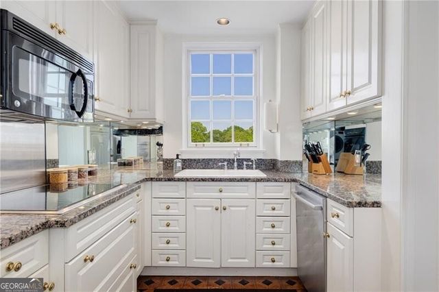 1325 Peachtree Street NE 401, Atlanta, GA 30309