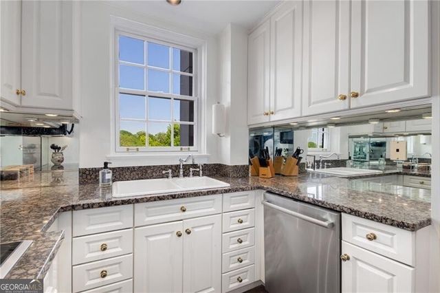 1325 Peachtree Street NE 401, Atlanta, GA 30309