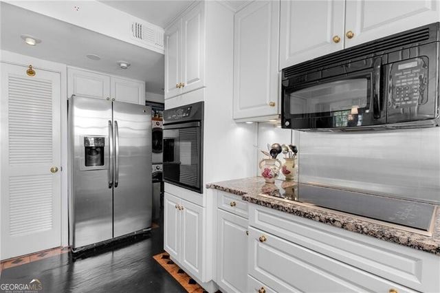 1325 Peachtree Street NE 401, Atlanta, GA 30309