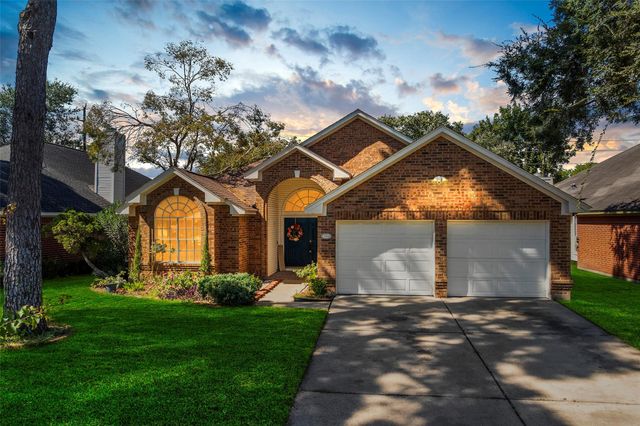 15954 Oak Mountain Drive, Houston, TX 77095