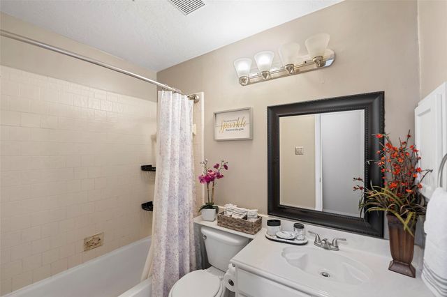 15954 Oak Mountain Drive, Houston, TX 77095